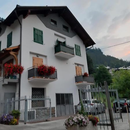 Апартаменты Casa Stefani Коммеццадура Экстерьер фото